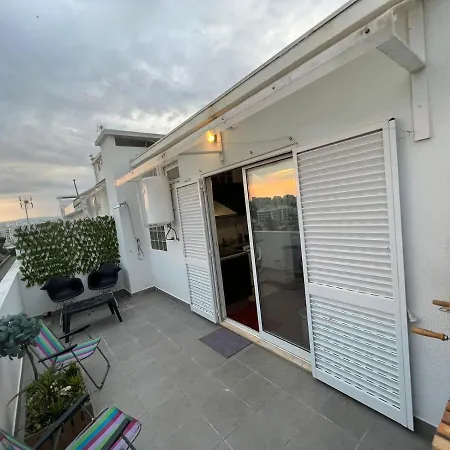 Da Rocha Apartamento * 波尔蒂芒